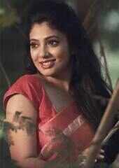 Veena Nandakumar: Movies, Photos, Videos, News, Biography ...