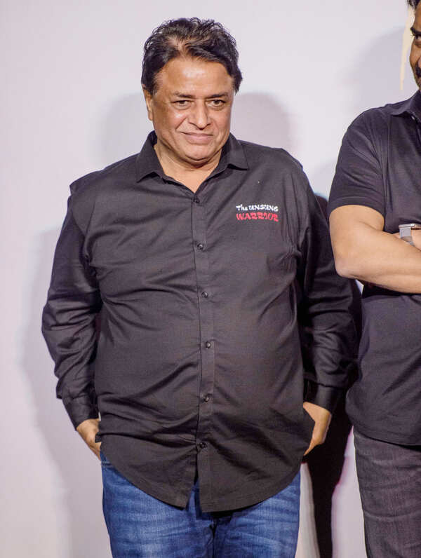 Kumar Mangat Pictures
