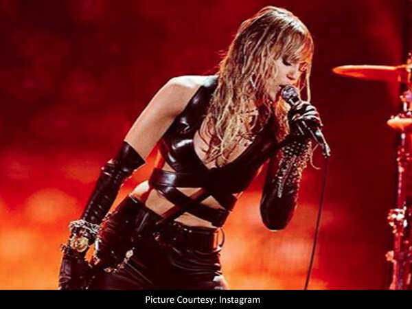 Robin Thicke Images