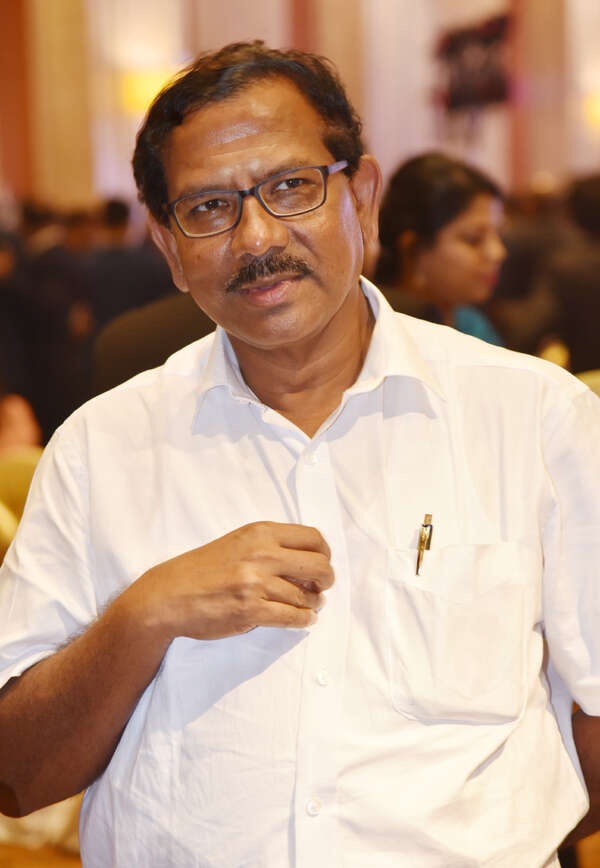 Pandiarajan Images