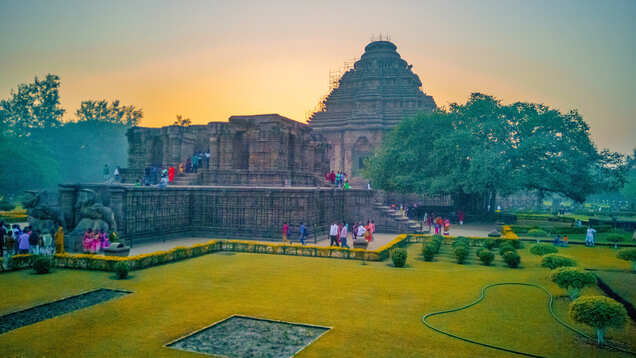Odisha: The ongoing five-day Konark Festival promises to be a treat for art lovers