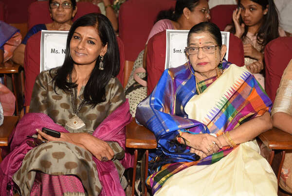 P. Susheela Photos
