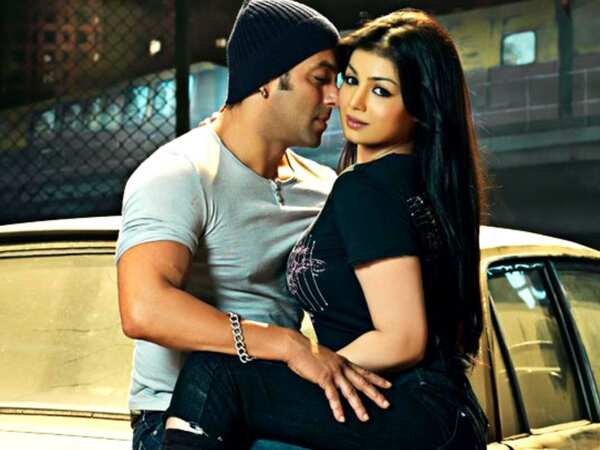 Ayesha Takia Pictures