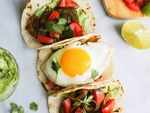 Fajitas with eggs and guacamole