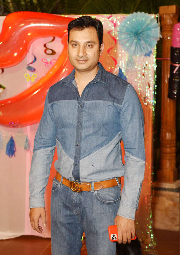 Ali Akbar. Photos