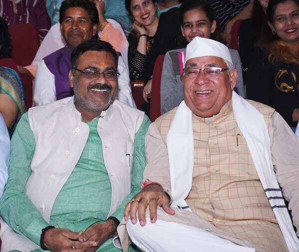 Arun Shukla Images
