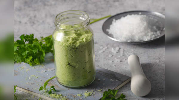 Flavoured salt