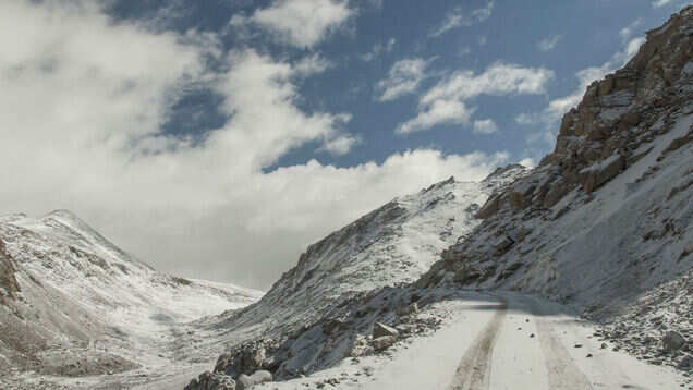 Extremely harsh winter season starts in Kashmir and North India