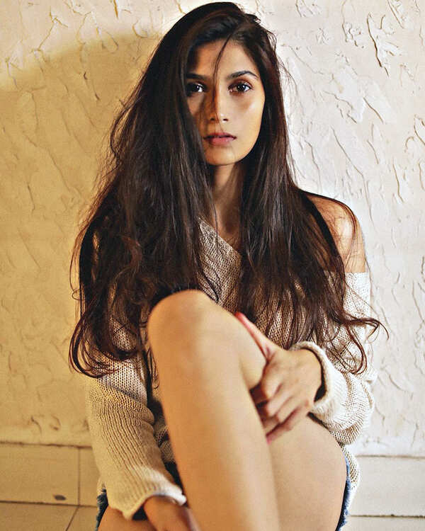 Samara Tijori Stills