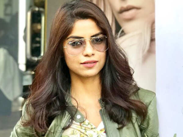 Sayantani Ghosh Pictures