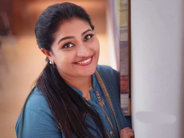 Thesni Khan Photos