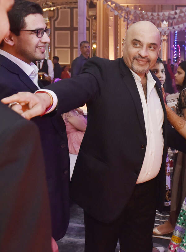 Rahul Ranade Photos
