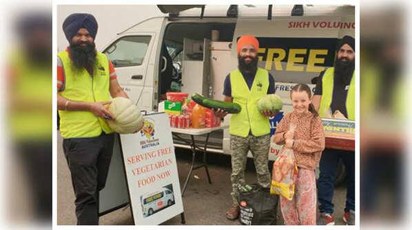 Contribution of volunteers