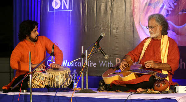 Abhishek Mitra Images