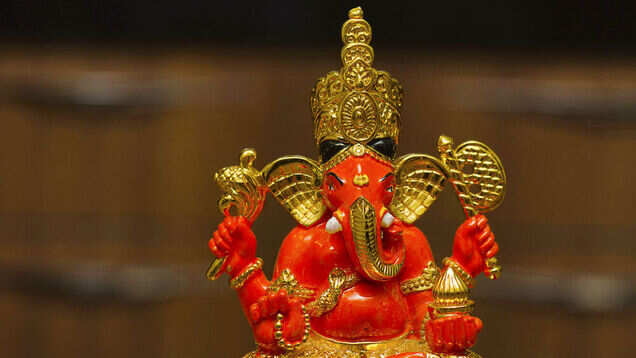 Anonymous devotee donates 35 kg gold to Siddhivinayak Mandir in Mumbai