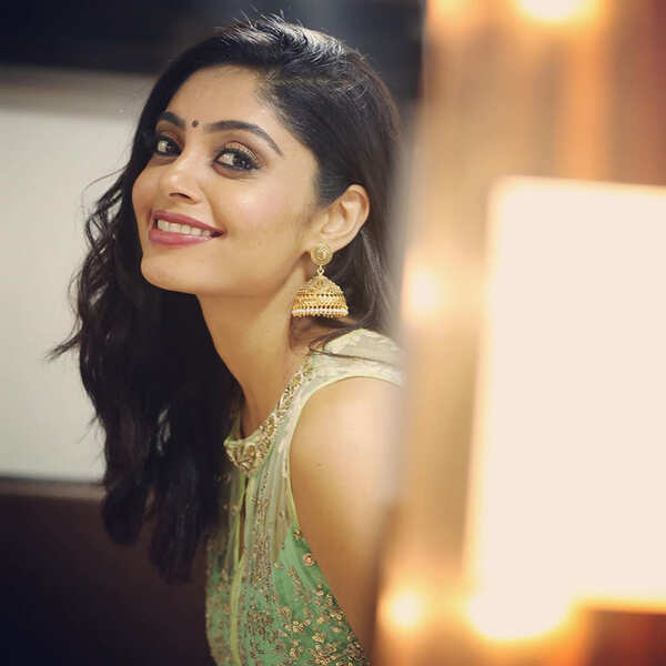 Bhavana Rao Wallpapers