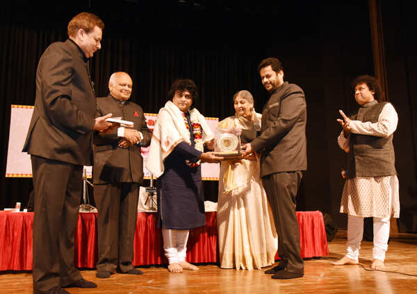 Niladri Kumar