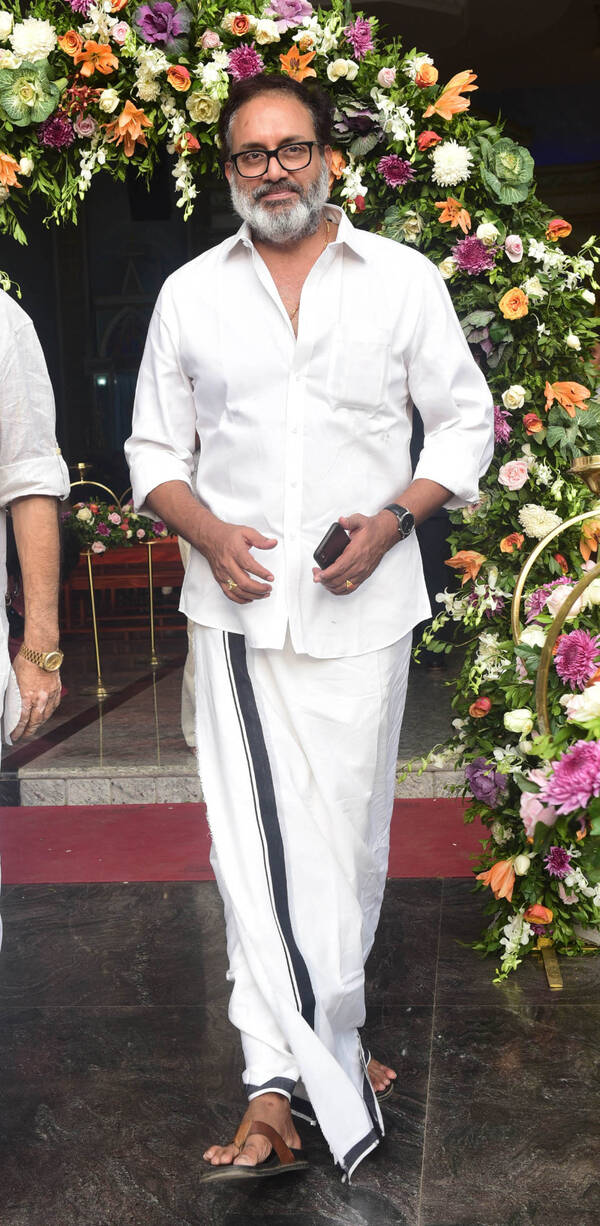 Suresh Krishna
