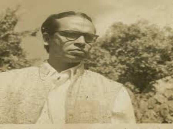 Hrishikesh Mukherjee Stills