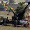 Article image for: In pics: Indian commandos display thrilling stunts at Defence Expo