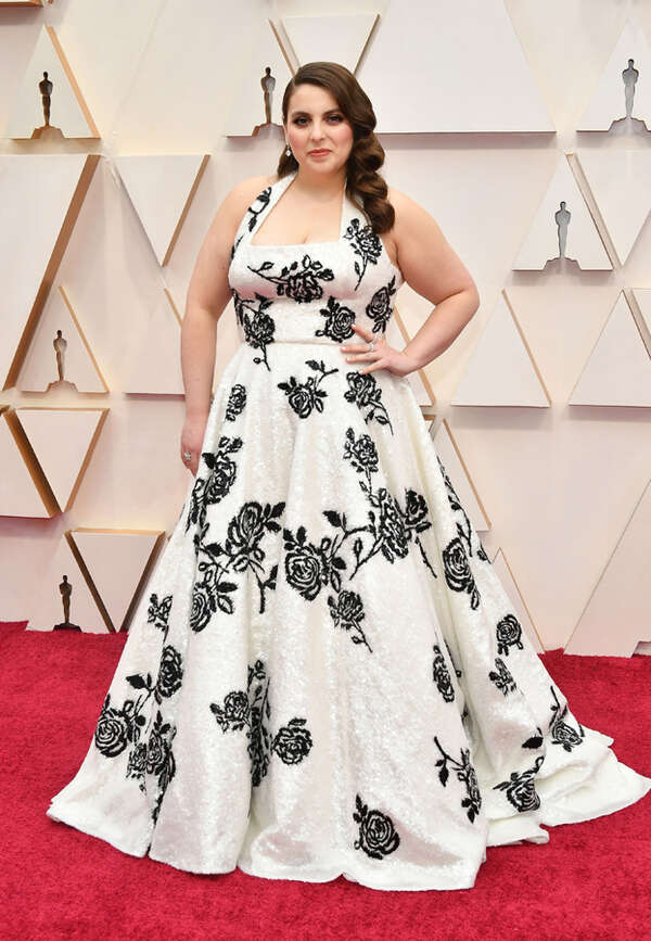 Beanie Feldstein Pictures