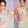 Kareena Kapoor Khan looks gorgeous in this hand-painted ‘Bebo’ saree