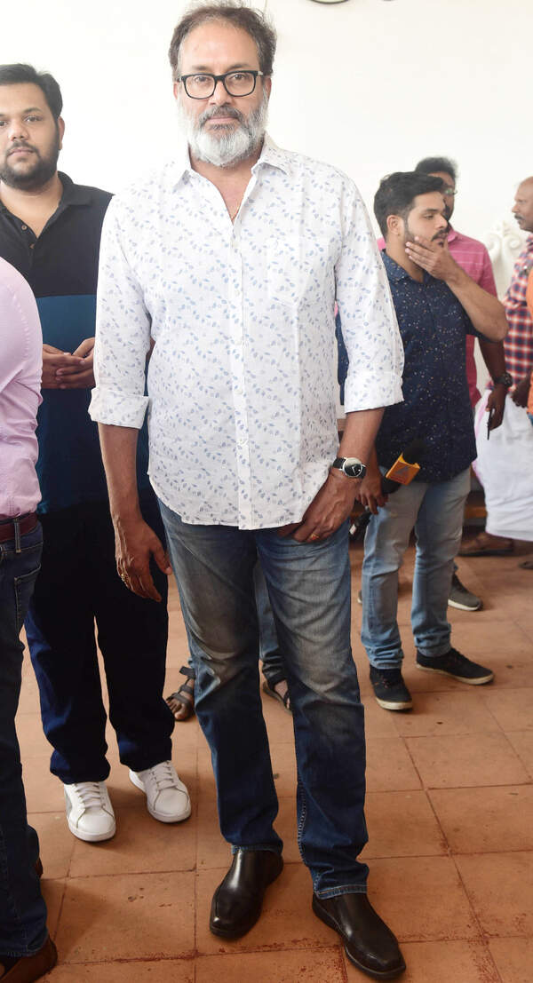Suresh Krishna Photos