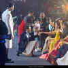 Varun Dhawan goes down on his knee for Alia Bhatt