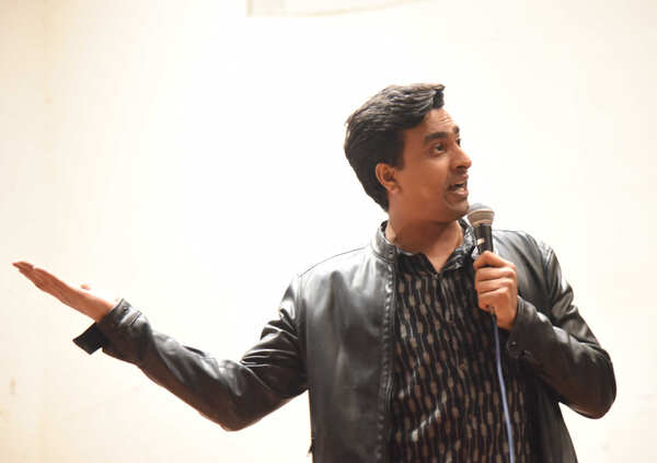 Varun Thakur Photos