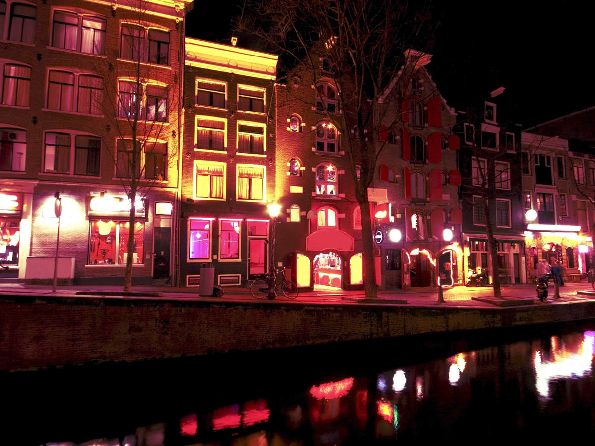 No more red light district tours in Amsterdam from April this year | Times  of India Travel