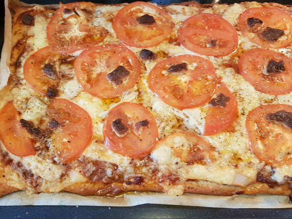 How to Make Awesome Pizza at Home - Do It Yourself Skills