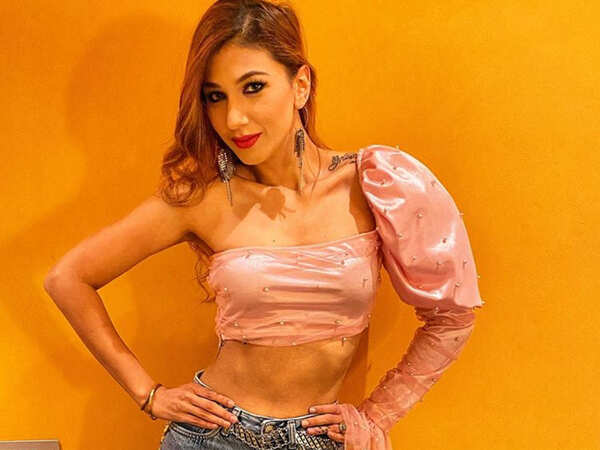 Jasleen Matharu Wallpapers