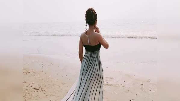 Krystle D’souza stuns in a backless monochromatic gown