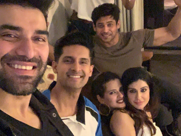 Nikitin Dheer