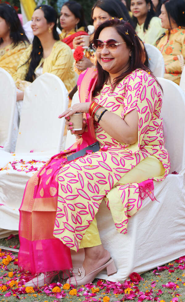 Priya Mishra Photos