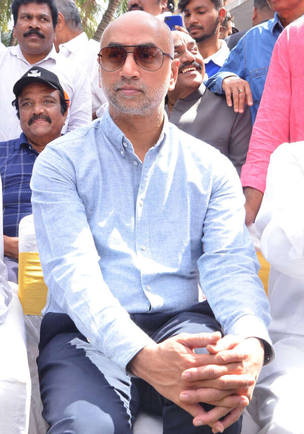 Jayadev Photos