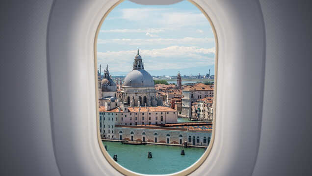Coronavirus toll touches 29 in Italy, American Airlines Inc flights to Milan suspended