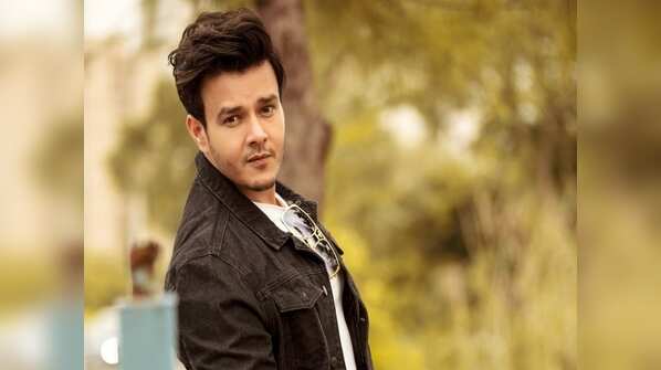 Aniruddh Dave