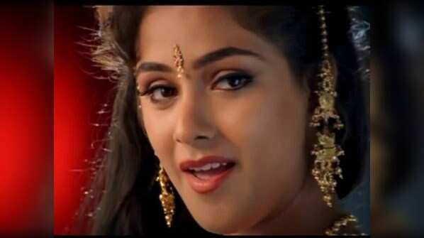 Manam Virumbuthey from ‘Nerukku Ner’
