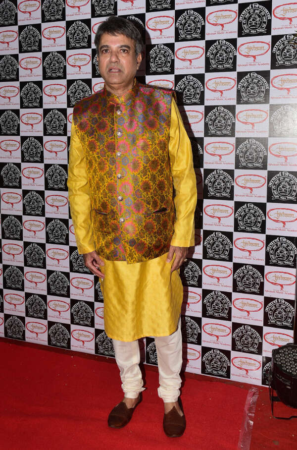 Suresh Wadkar Wallpapers