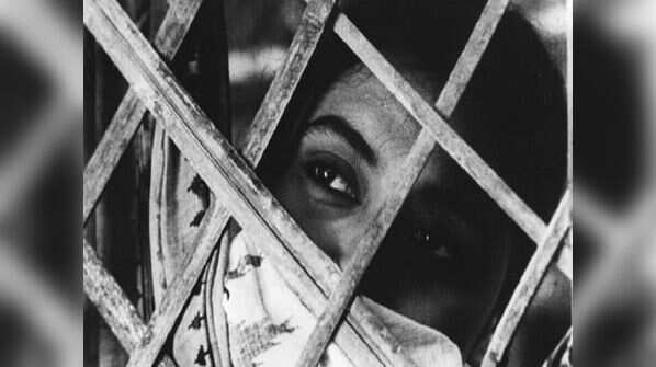Nita in ‘Meghe Dhaka Tara’ (1960)