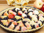 Peach-blueberry tart