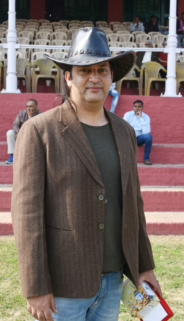 Ishrat Khan Photos