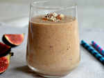 Almond smoothie