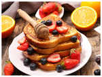 ​French toast with fruit compote