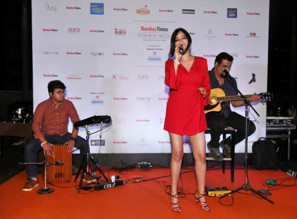 Shraddha Sharma Photos