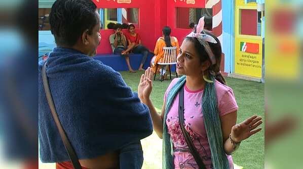 Fights with co-contestant Jazla