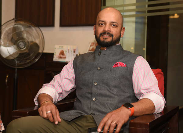 Murali Karthik Images