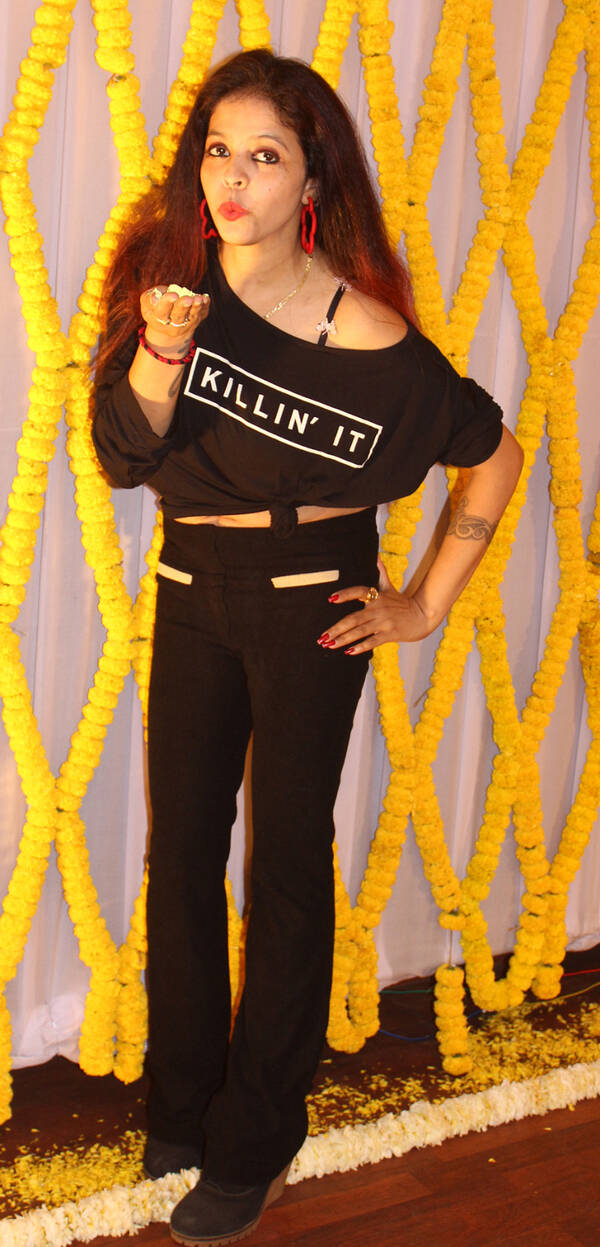 Shweta Singh Photos