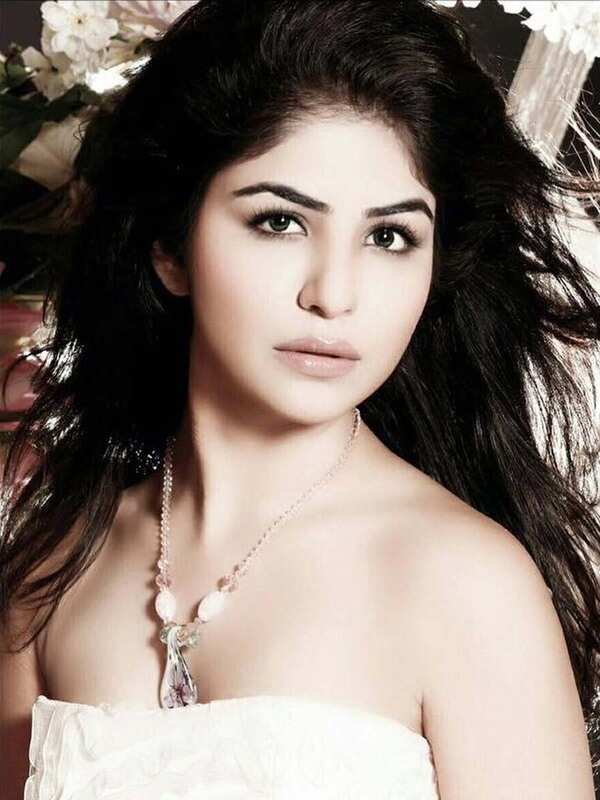 Shikha Malhotra Images